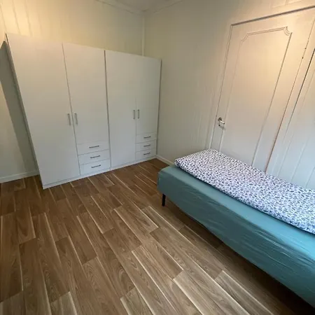 Stor Sentral Leilighet I Hjertet Av Appartamento Åndalsnes